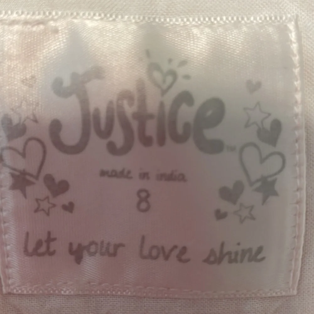 JUSTICE GIRLS SHIRT.